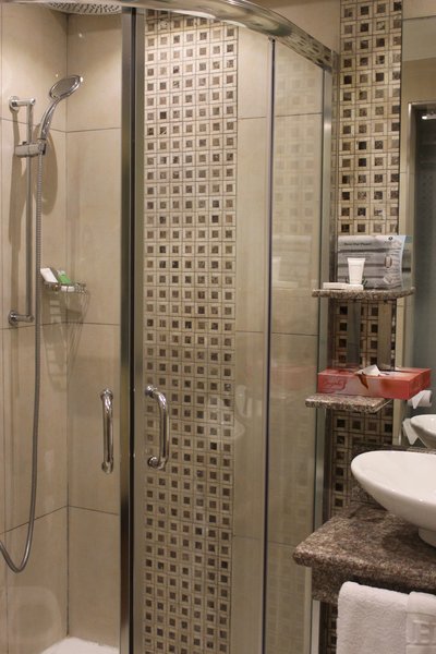 بست وسترن پلاس مریدیان هتل