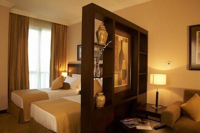 هتل آپارتمان المنزل