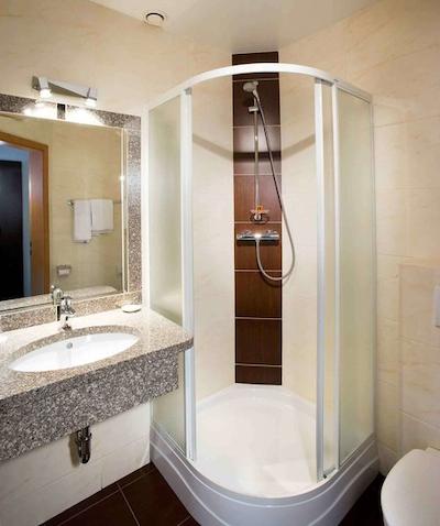 ایبیز استیلز درتموند وست