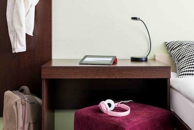 ایبیز استیلز درتموند وست