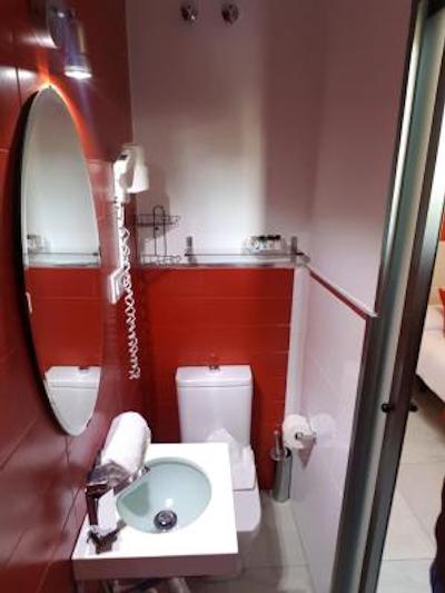 نست استیل گرانادا