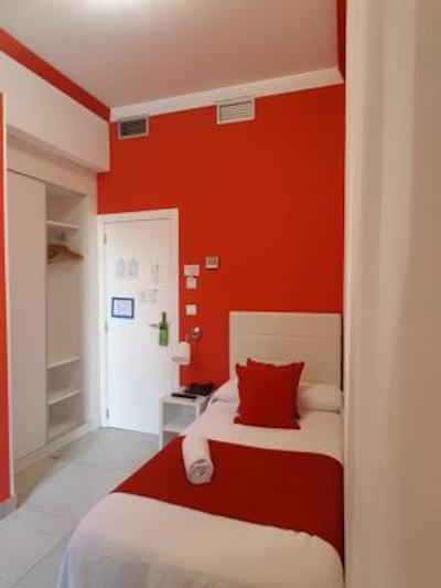 نست استیل گرانادا