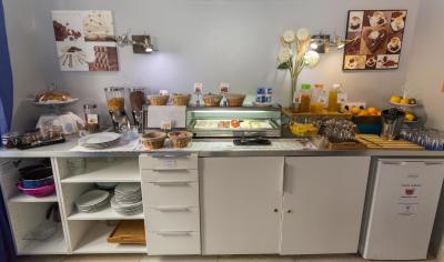 نست استیل گرانادا