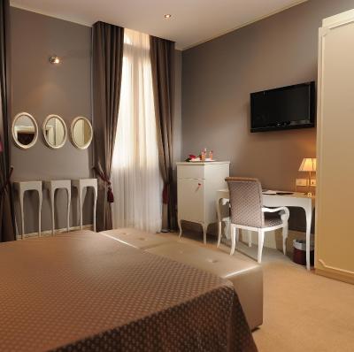 هتل آی دو پرینسیپی