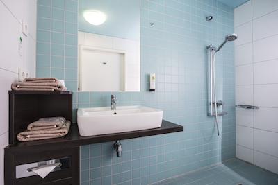 هتل گرنزفال