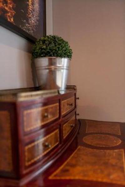 ارناود برنارد هتل