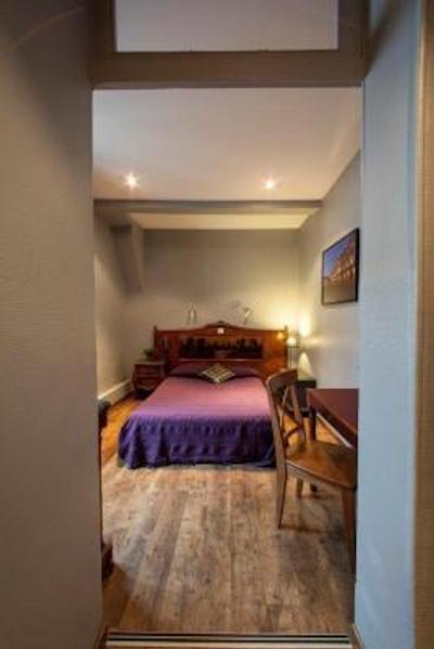 ارناود برنارد هتل