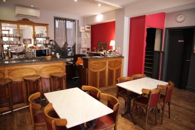 ارناود برنارد هتل