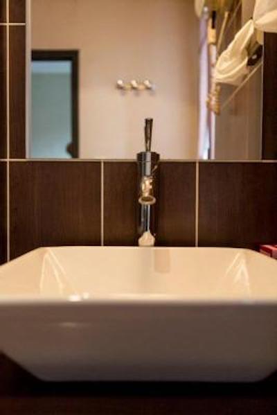 ارناود برنارد هتل