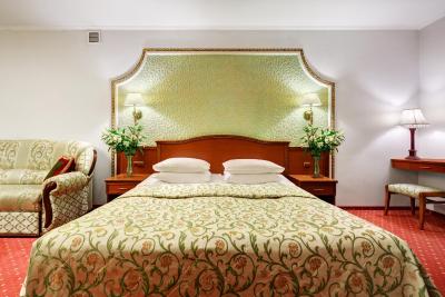 اسامبلیا نیکیتسکایا