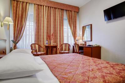 اسامبلیا نیکیتسکایا