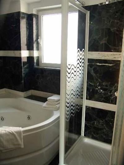 آرت سوئیتس آتن