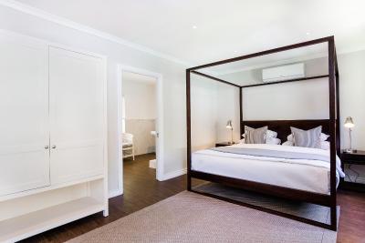 ریور مانر بوتیک هتل