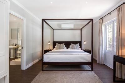 ریور مانر بوتیک هتل