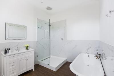 ریور مانر بوتیک هتل