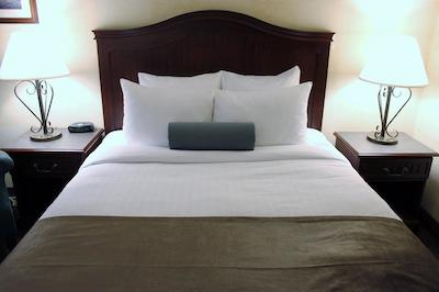 رد منکتون هتل