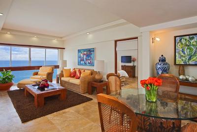 شراتون بوگانویلیاز ریزرت اند کنونشن سنتر