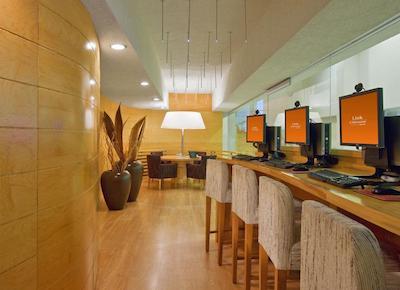 شراتون بوگانویلیاز ریزرت اند کنونشن سنتر