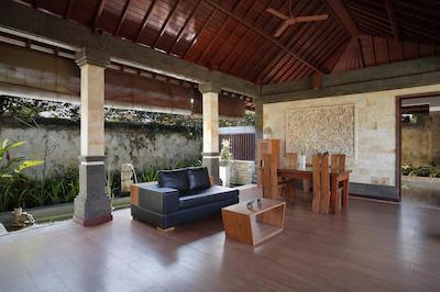 بالی پریم ویلاز