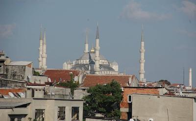 گرند لیزا هتل