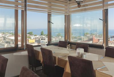 گرند لیزا هتل