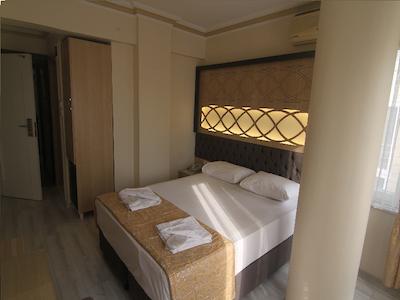 گرند لیزا هتل