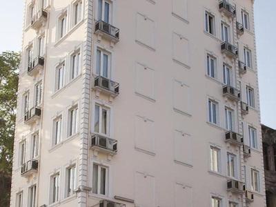 گرند لیزا هتل