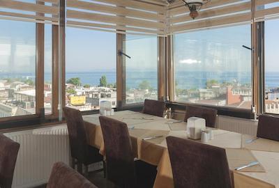 گرند لیزا هتل