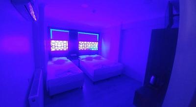 گرند لیزا هتل