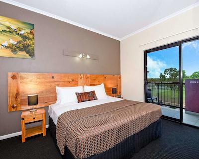 کوالیتی هتل داروین آیرپرت