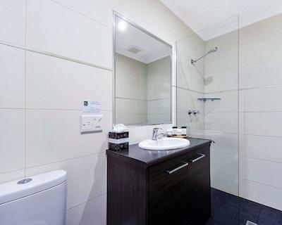 کوالیتی هتل داروین آیرپرت