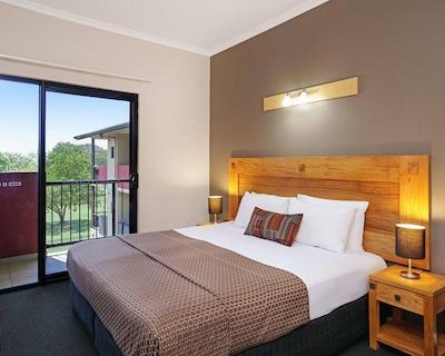 کوالیتی هتل داروین آیرپرت