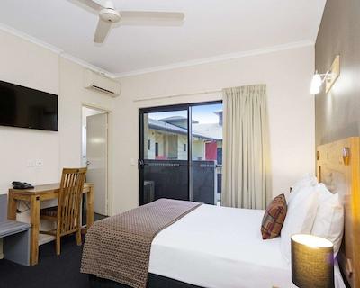 کوالیتی هتل داروین آیرپرت