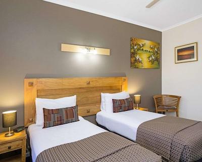 کوالیتی هتل داروین آیرپرت