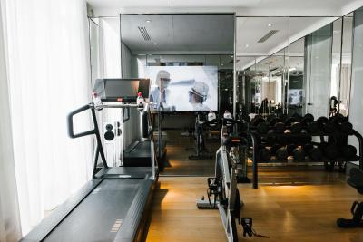 ل ریال منسیو-رافلز پاریز