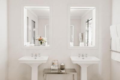 ل ریال منسیو-رافلز پاریز