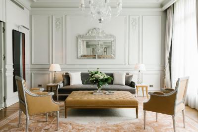 ل ریال منسیو-رافلز پاریز