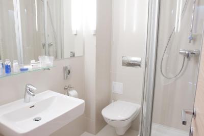 هتل چریستینا