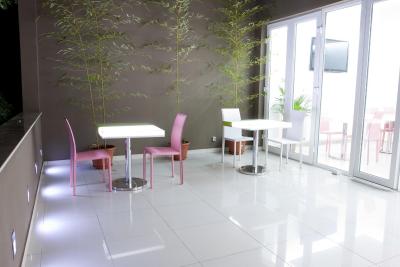 هتل چریستینا