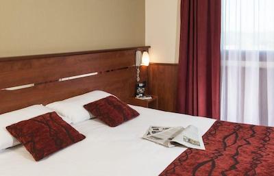 بریت هتل لا بیوجویر نانتز-لاماندین