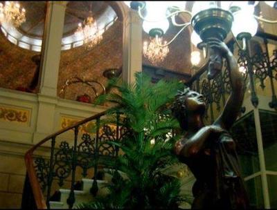 کنتیننتال پالاست