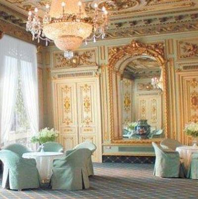 کنتیننتال پالاست