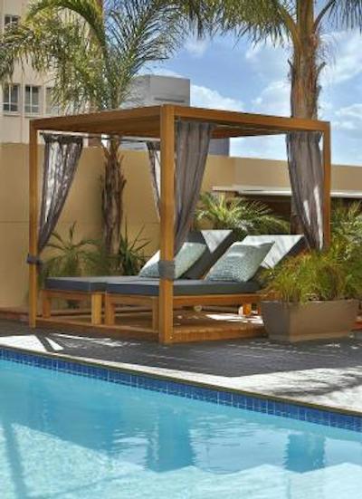 هیلتون کاپ تون سیتی سنتر