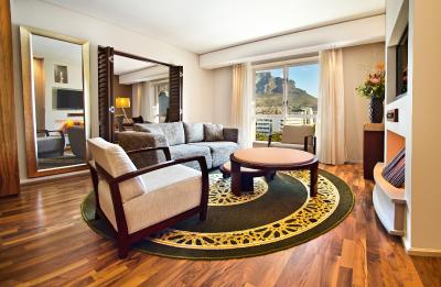 هیلتون کاپ تون سیتی سنتر