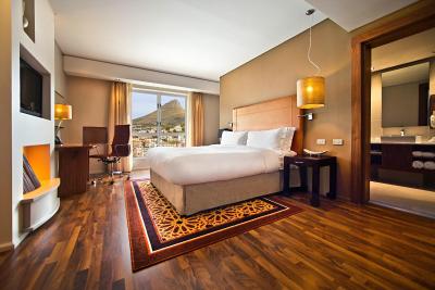 هیلتون کاپ تون سیتی سنتر