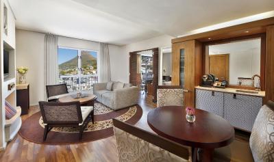 هیلتون کاپ تون سیتی سنتر