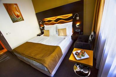 دانوبیا گات