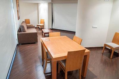 اپاردتل والنشیا رنتال