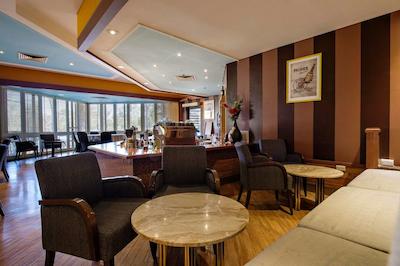 دوبلتری بای هیلتون هتل آلیس اسپرینگز