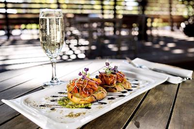 دوبلتری بای هیلتون هتل آلیس اسپرینگز